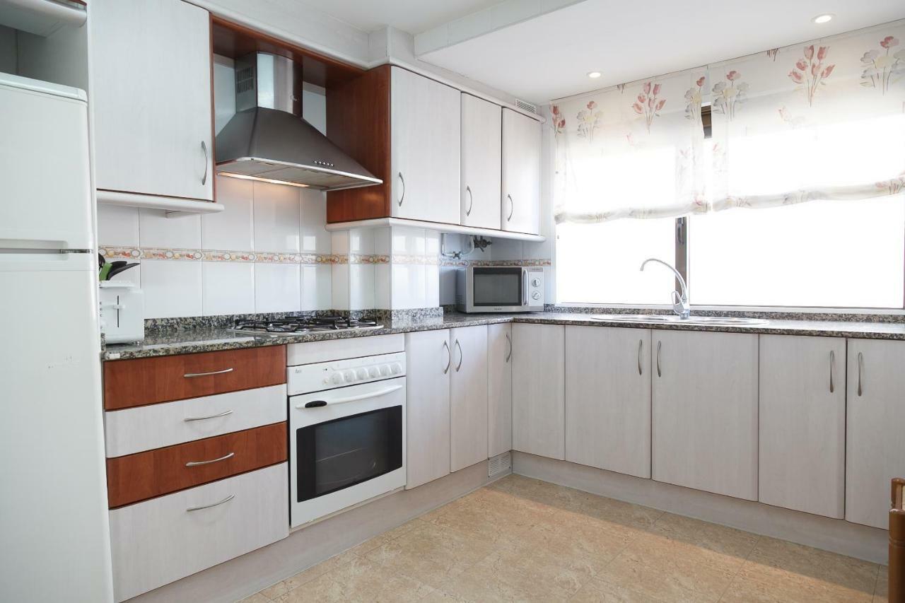 Uhc Acantilados Family Apartments Salou Luaran gambar